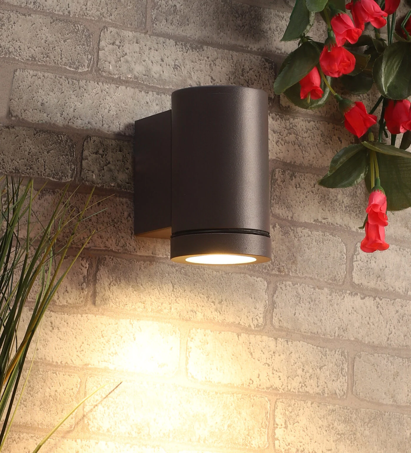 Orangevolt 5W Round LED Outdoor Wall Light | Waterproof Narrow Beam Wall Lamp for Garden, Balcony, Gate & Exterior Decor - Image 2