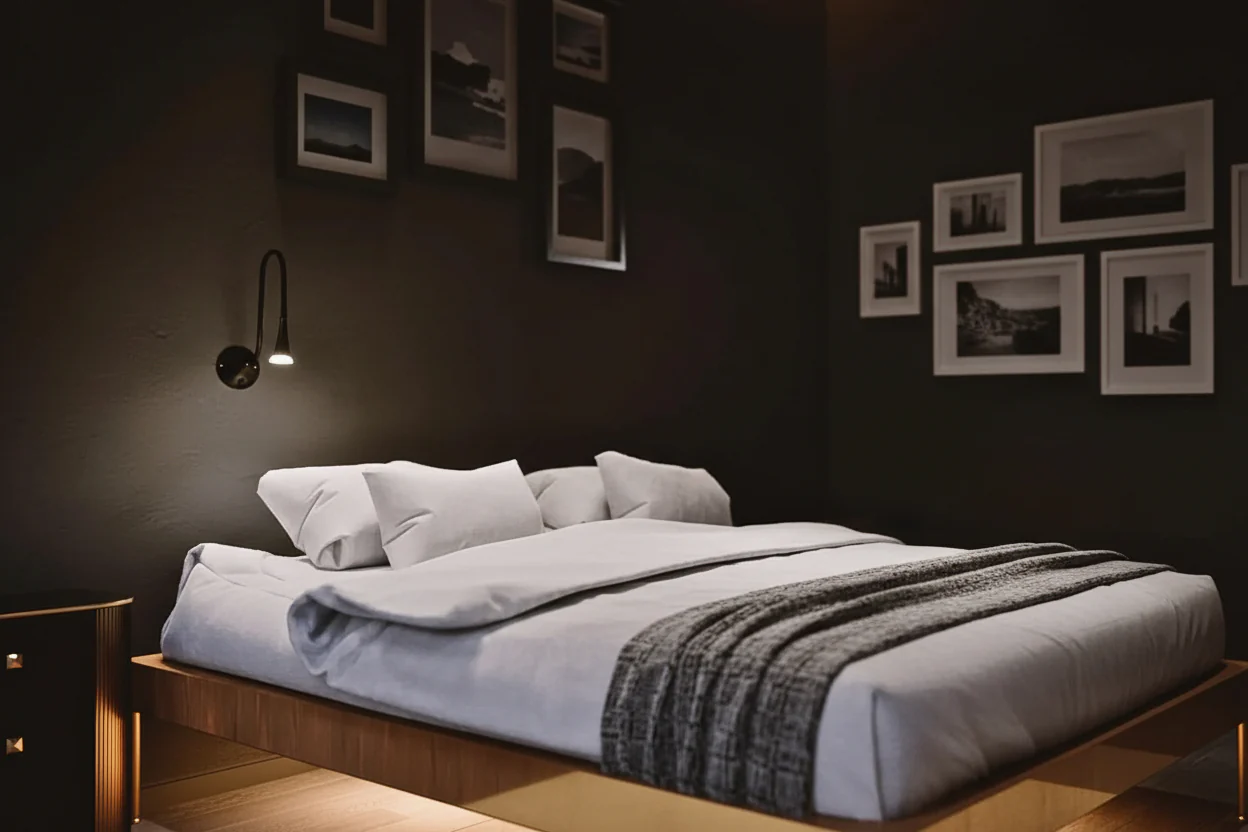 Philips 3w Bed Side Light Black Body Warm White 48042 - Image 3