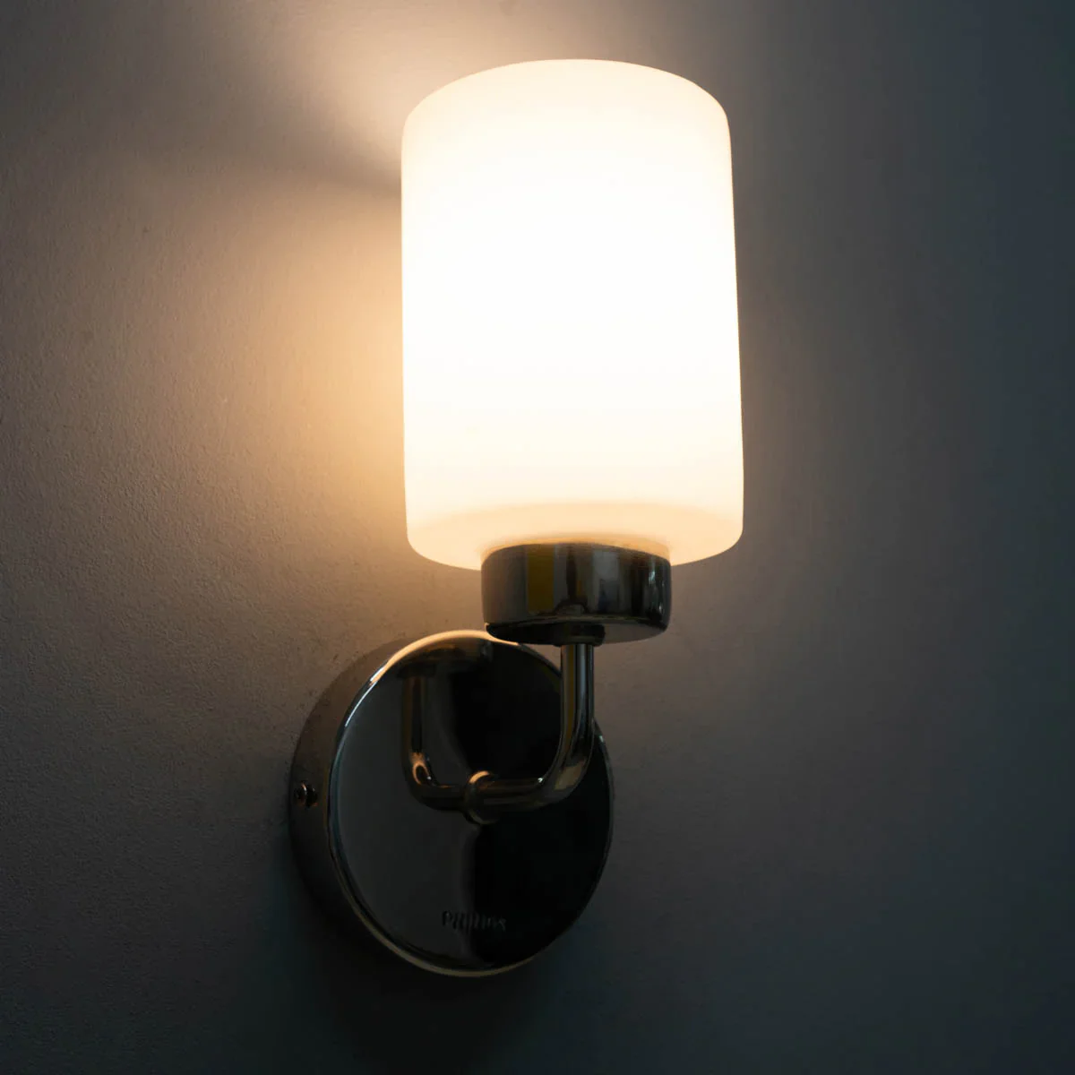 Philips Blush Wall light - Image 3