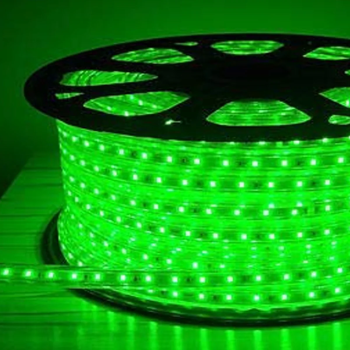 Philips LED Marathon Rope Green 6w/m| 72 LEDs per meter | 50m roll | IP65 Waterproof LED Lighting