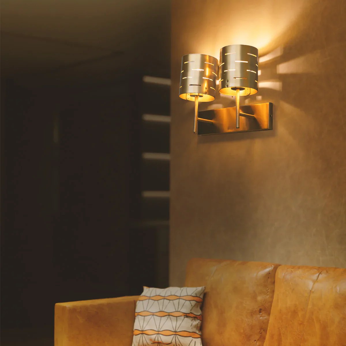Philips Roseate Double Head Wall light - Image 4